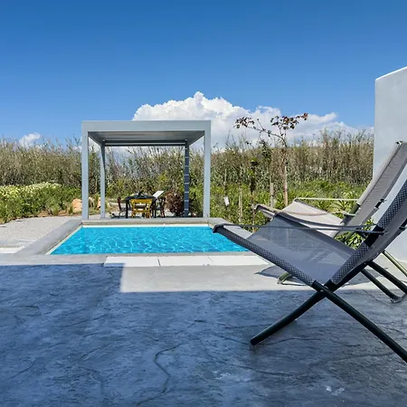 The Nine Graces- Chloe, Charming Naxos With Pool & Garden Apartman