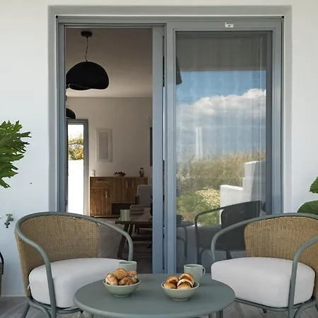 The Nine Graces- Chloe, Charming Naxos With Pool & Garden Apartman Kastrákion