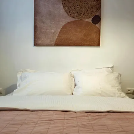 Apartman The Nine Graces- Chloe, Charming Naxos With Pool & Garden *