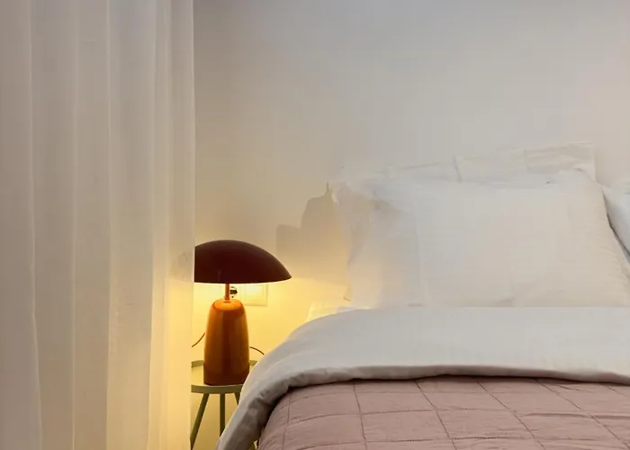 The Nine Graces- Chloe, Charming Naxos With Pool & Garden Apartment Kastrákion